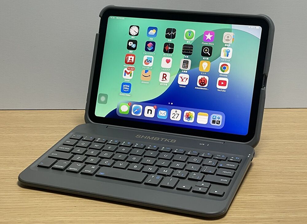 iPad mini 6,7用、キーボード付きケース 実機レビュー。ケース分離式で