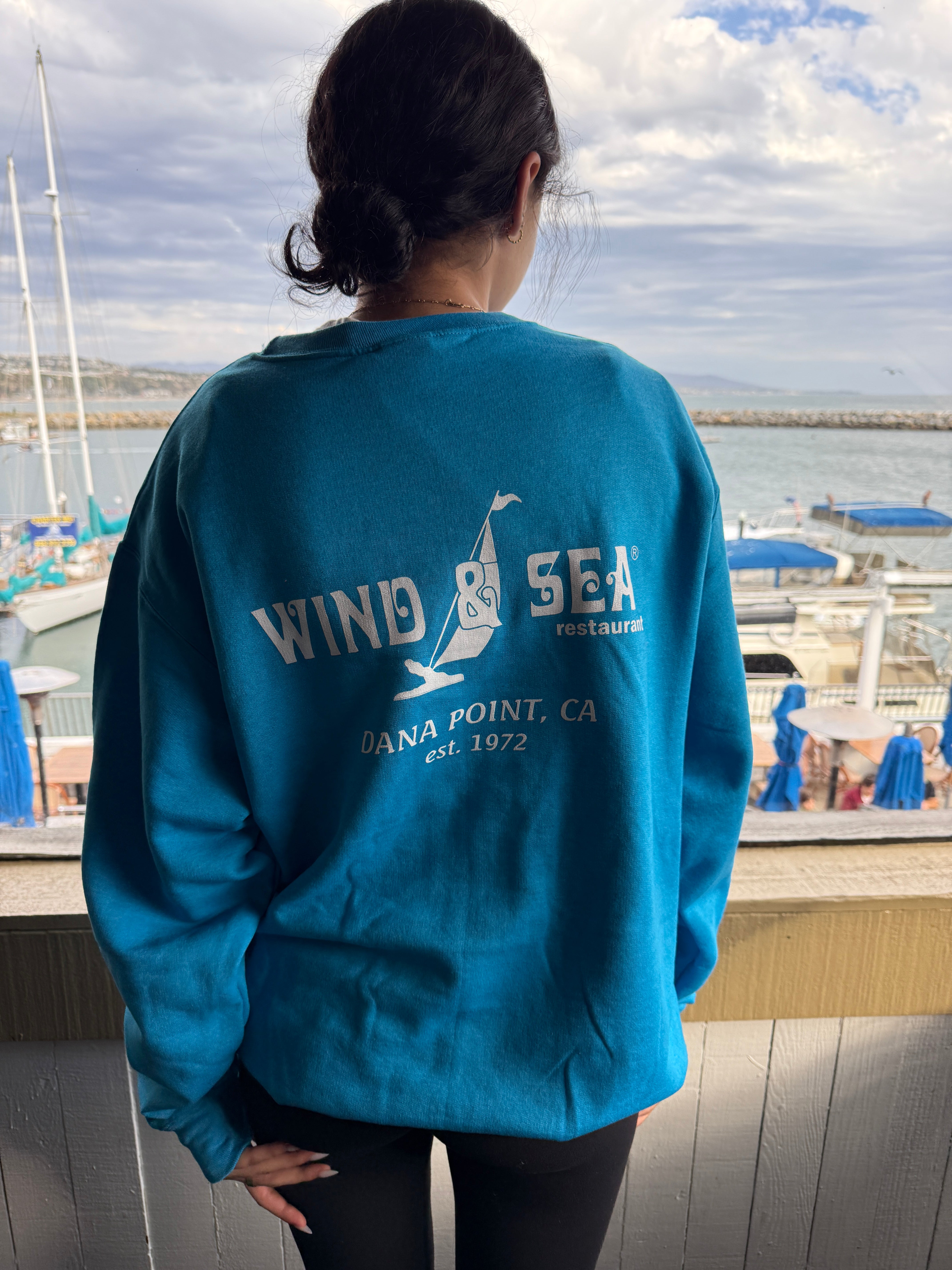 W&S Bay Breeze Crewneck – Wind & Sea Restaurants, Inc.