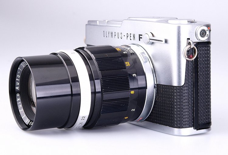 Olympus Pen FT E.Zuiko Auto-T 100mm F3.5 lens. Nice small telelens