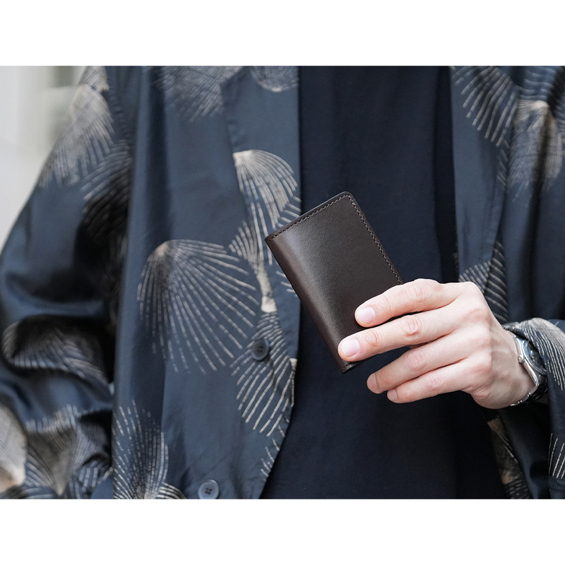 名刺入れ《アドラー》サドルプルアップ｜WILDSWANS(ワイルドスワンズ