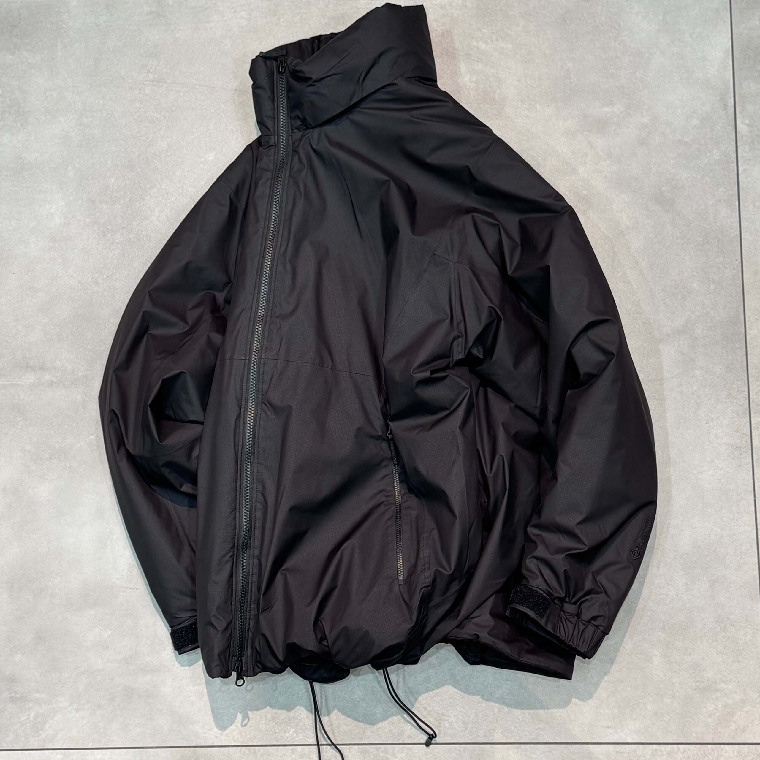 Goldwin / WINDSTOPPER BY GORE-TEX LABS Puffy Jacket - W/