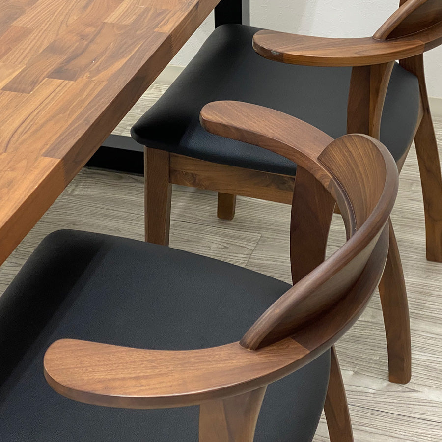 ウォールナット無垢材 ダイニングチェア デラニー 2脚セット – Wooden