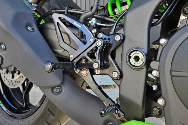 専用 GRS200 4.5cm上げリアメンバー 専用 GRS200 4.5cm上げリア