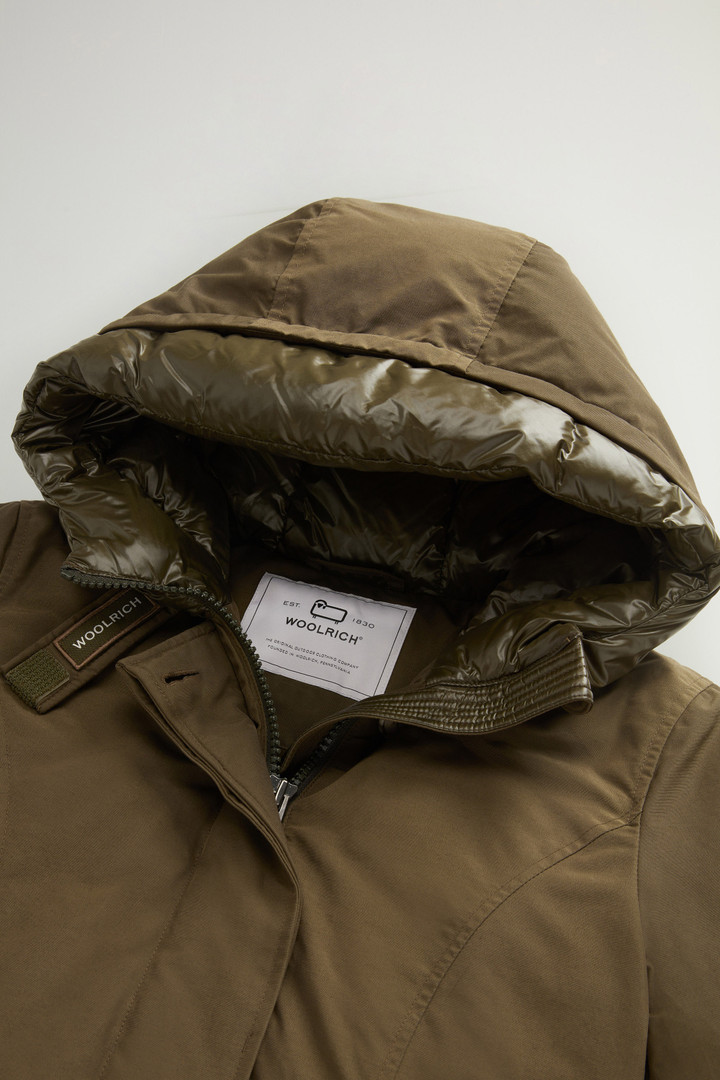 Women's Arctic Parka in Ramar Cloth green | Woolrich US