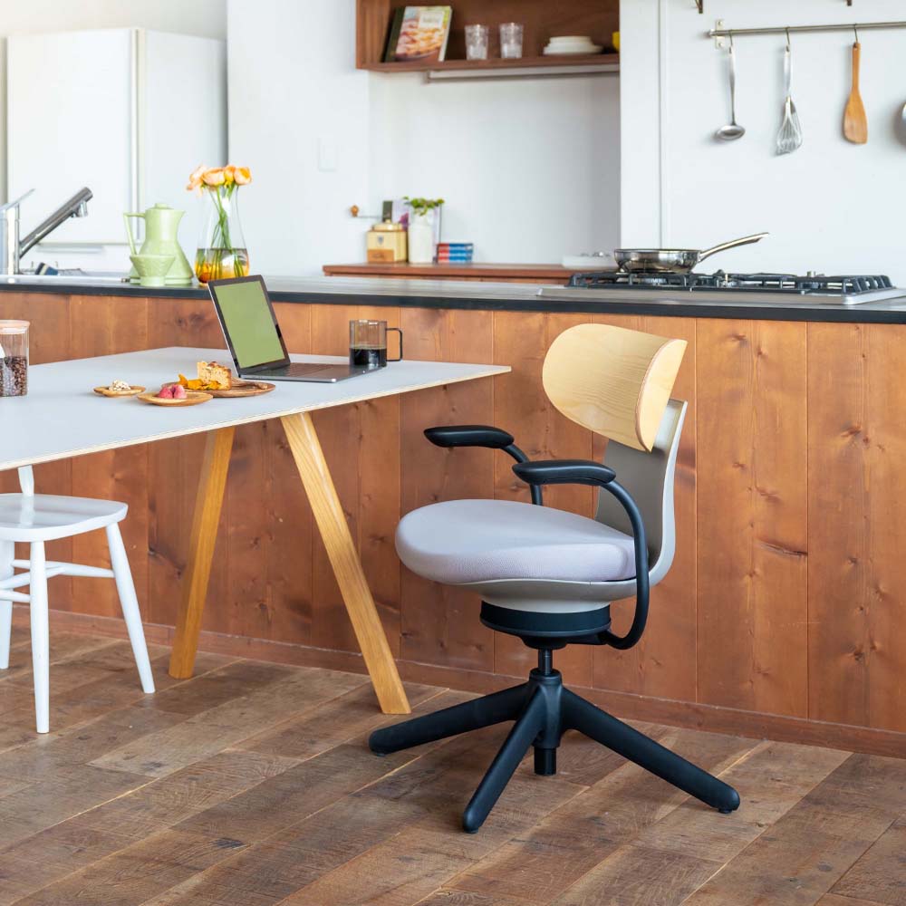 ingLIFE イングライフ／背合板タイプ／肘なし／本体ブラック／背 合板