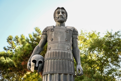 フィリッポス2世とはどんな人物？アレキサンドロス大王の父？世界遺産