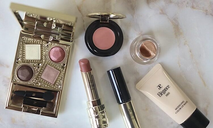 パーソナルカラー別に全色レビュー エレガンスの「2024年クリスマス