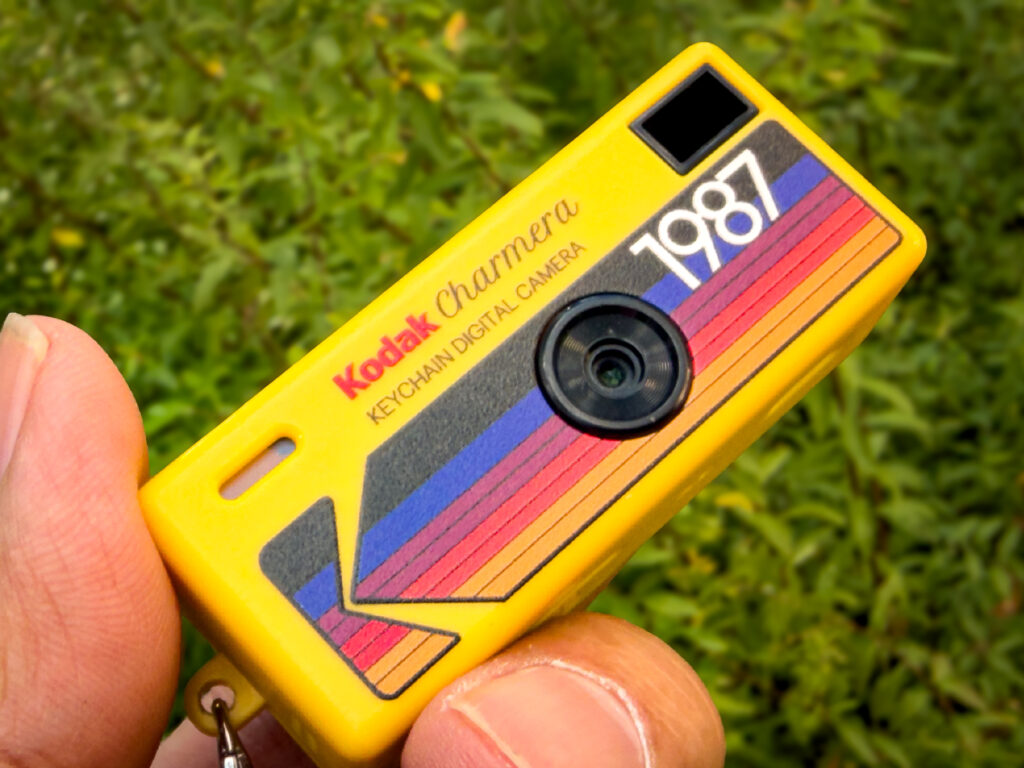 キーチェーンカメラ Kodak Charmera使ってみた | じゃんぱら 店員に