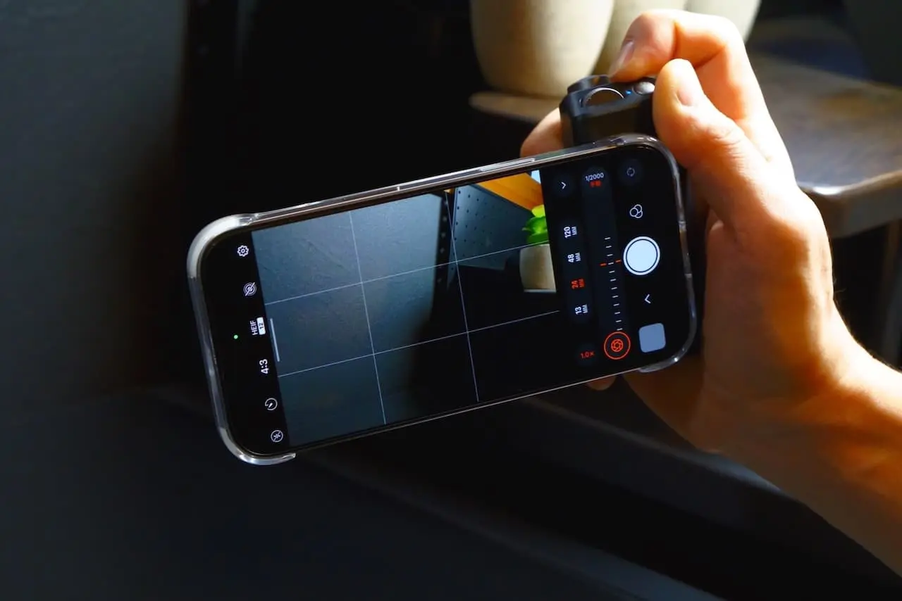 PGYTECH MagCam 2 Phone Grip レビュー | スマホ撮影が劇的に変わる