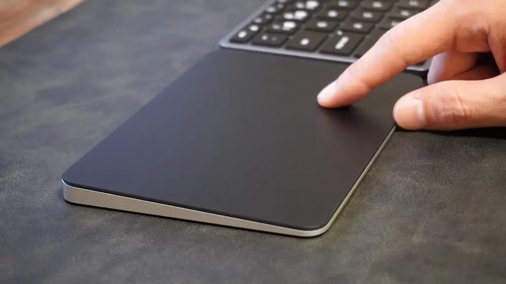 Apple：Magic Trackpad 3(ブラック)をレビュー｜第1・2世代の違いも比較！