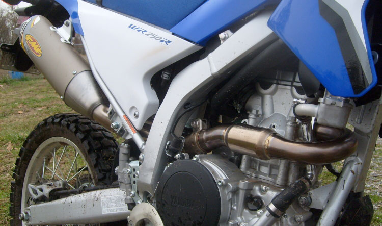 FMF PowerBomb Header · WR250R.com
