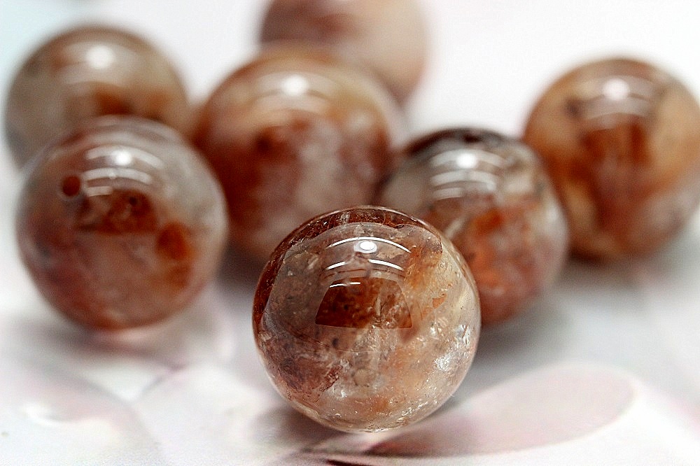 愛と健康 金運を手に入れるレッドガーデンルチルクォーツ 粒売り 約