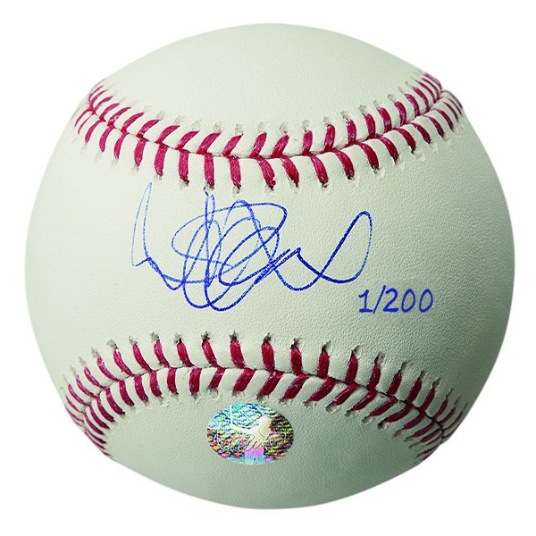 イチローMLB™デビュー 20周年記念 直筆サインボール 特製展示
