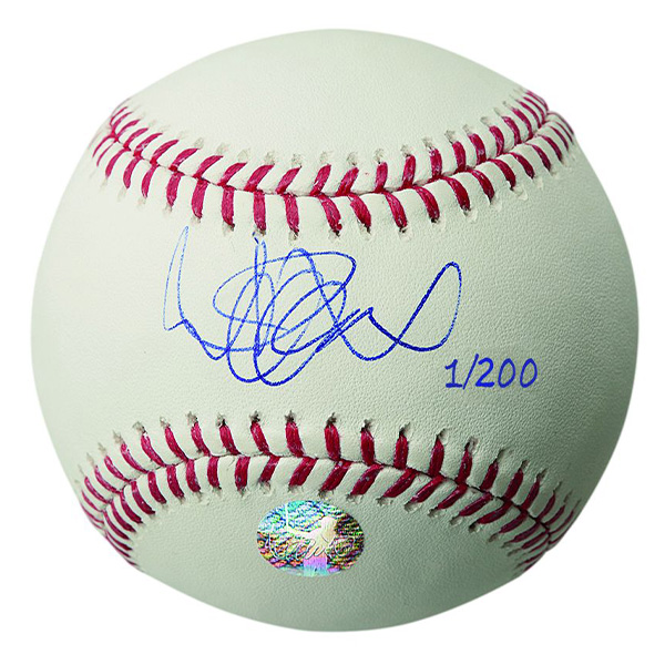 イチローMLB™デビュー 20周年記念 直筆サインボール 特製展示