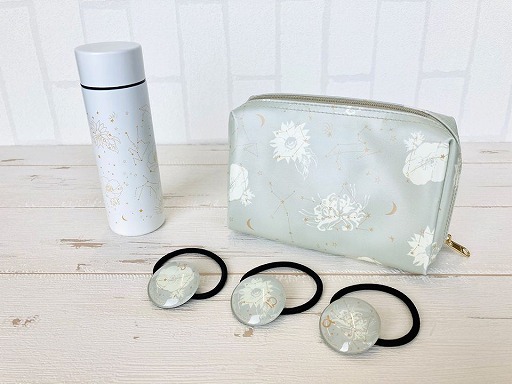 囚われのパルマ」シリーズとカプコンカフェとのコラボグッズの情報が公開