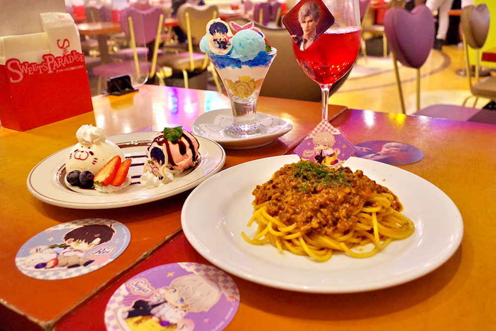 日本初となる「恋と深空」×スイパラコラボカフェに潜入！ カワイイ料理