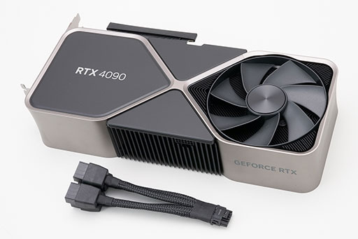写真で見る「GeForce RTX 4090 Founders Edition」。最強GeForceは3