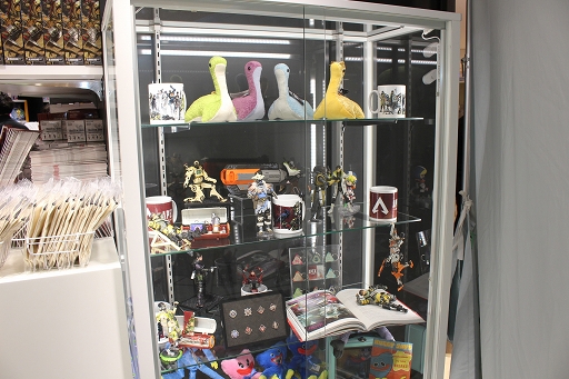 INFOLENS GEEK SHOP」が池袋パルコに本日オープン。「Apex Legends