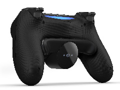 DUALSHOCK 4に取り付ける「背面ボタンアタッチメント」の追加販売は4月