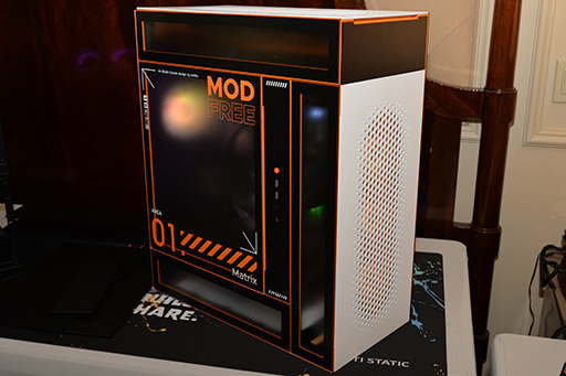 自作PCはPCケースも自分流で組み立てる時代に？ InWinが5つのユニット