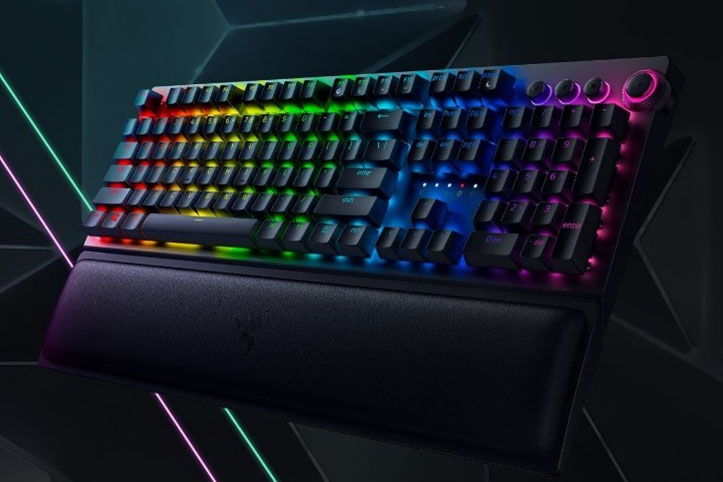 Razer，ワイヤレスキーボード「BlackWidow V3 Pro」とワイヤード