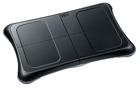 任天堂，「Wii Fit Plus バランスWiiボード（クロ）セット」を2011年12
