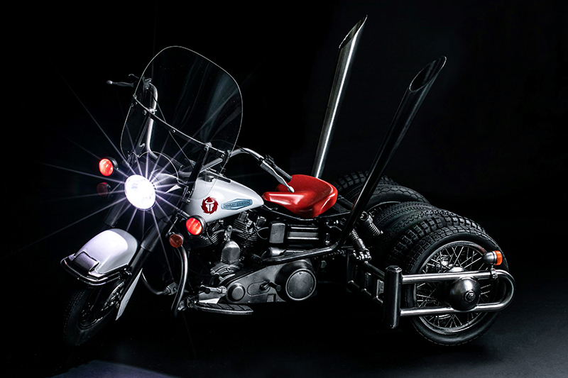 漫画ワイルド7より各種特殊バイク1/6サイズ製作