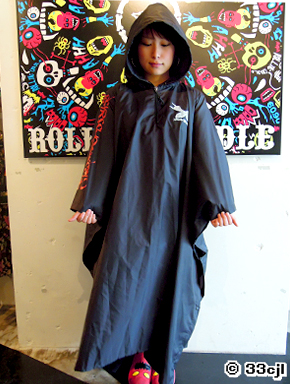雨バンド御用達！ホルモンポンチョ | 歴代GOODSライブラリー