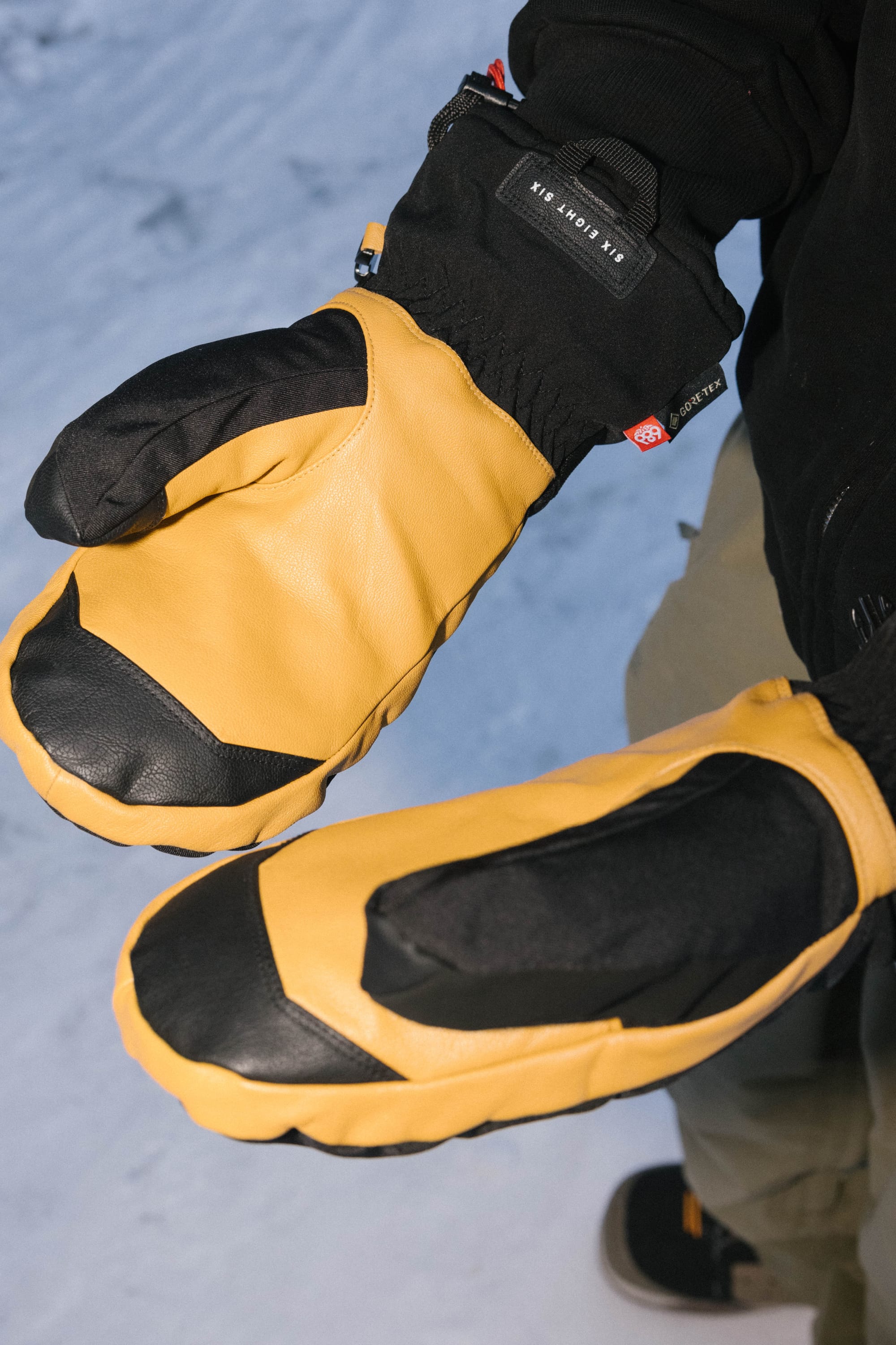 686 Men's GORE-TEX Leather Linear™ Mitt – 686.com