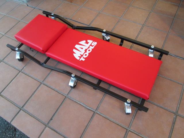 MAC TOOLS（マックツールズ）：クリーパー（寝板）のご紹介 | 六輪生活