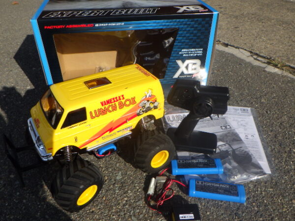 タミヤ 1/12 XBシリーズ ランチボックス 2.4GHz プロポ・バッテリー×3