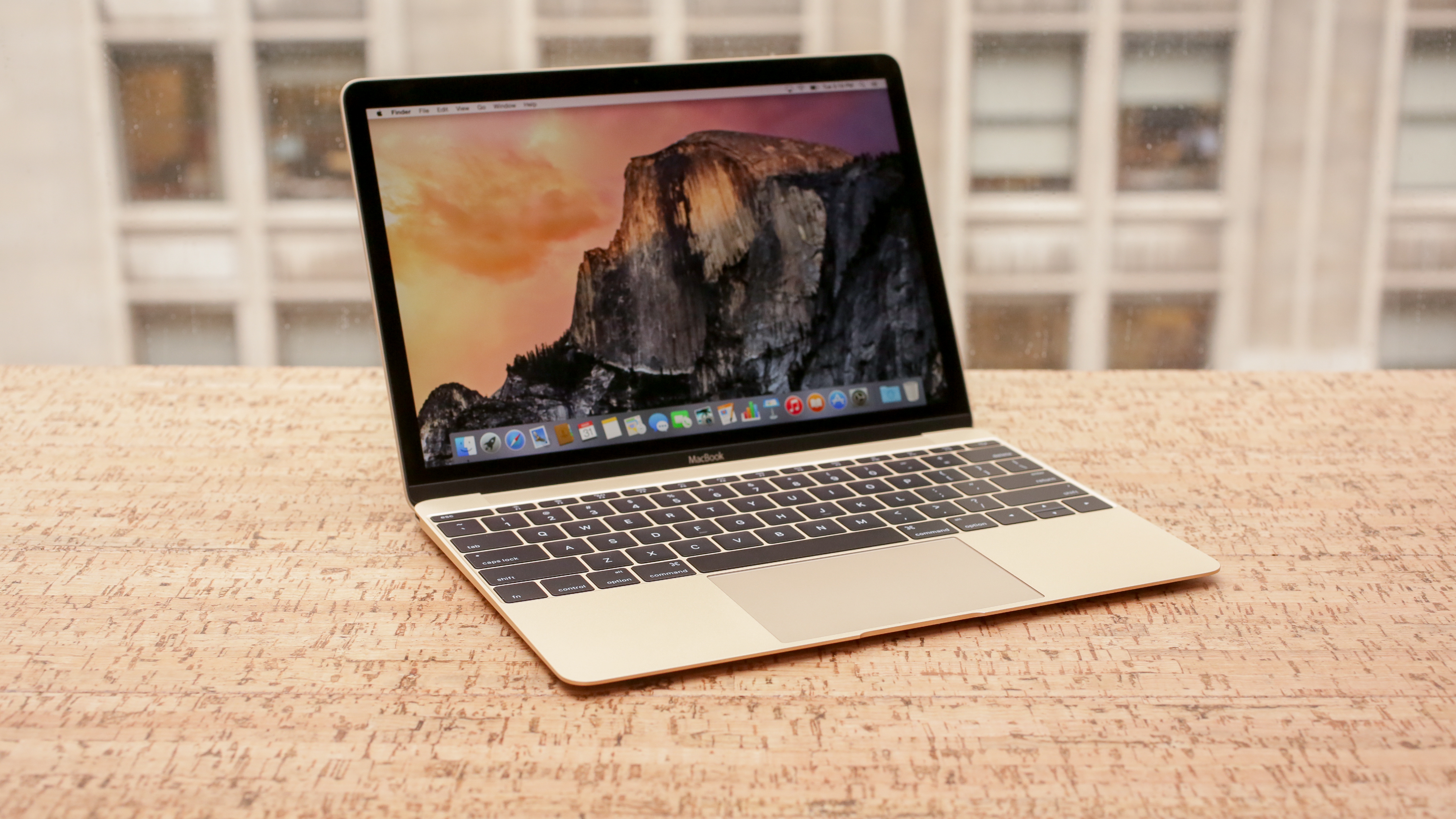 Apple MacBook (12-inch, 2015) review: A minimalist MacBook that