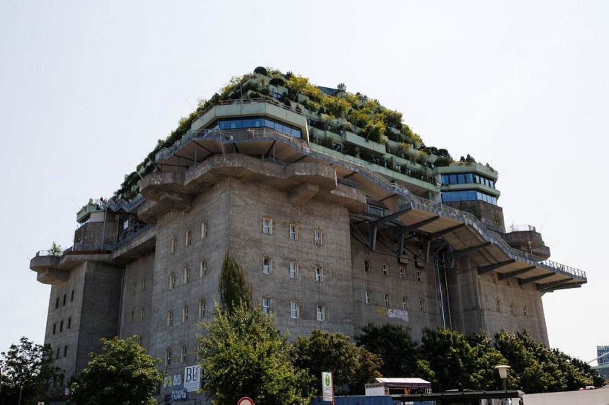 ナチス時代の高射砲塔がホテル兼レジャー施設に変身 独ハンブルク