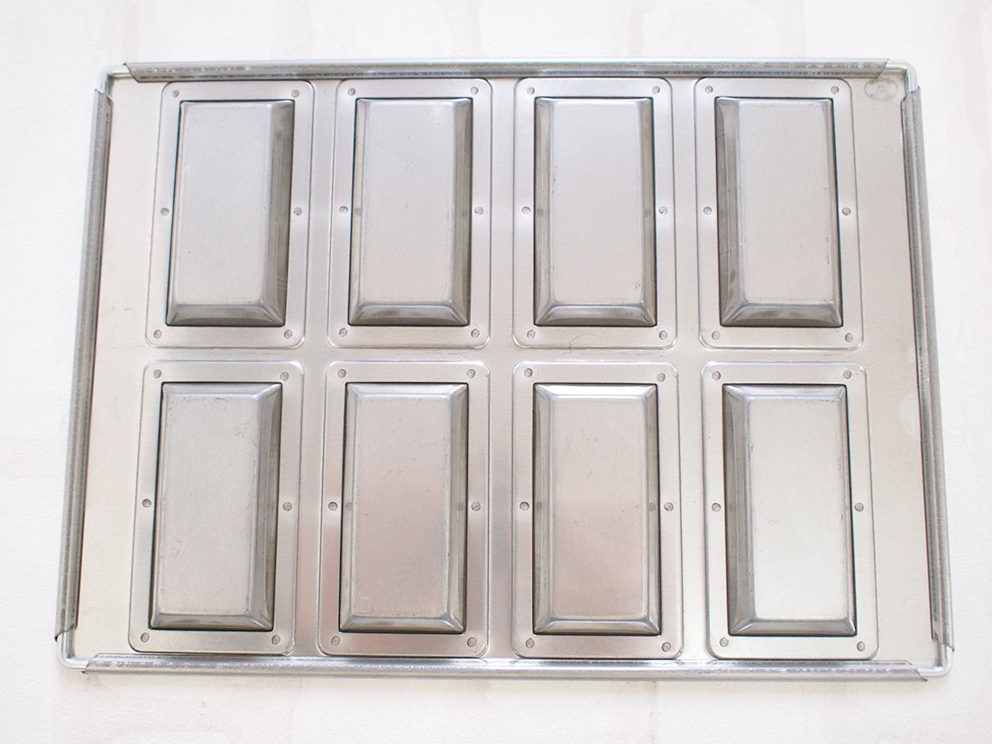 松永製作所 シルバーフィナンシェ天板 8P | フィナンシェ型 | お菓子