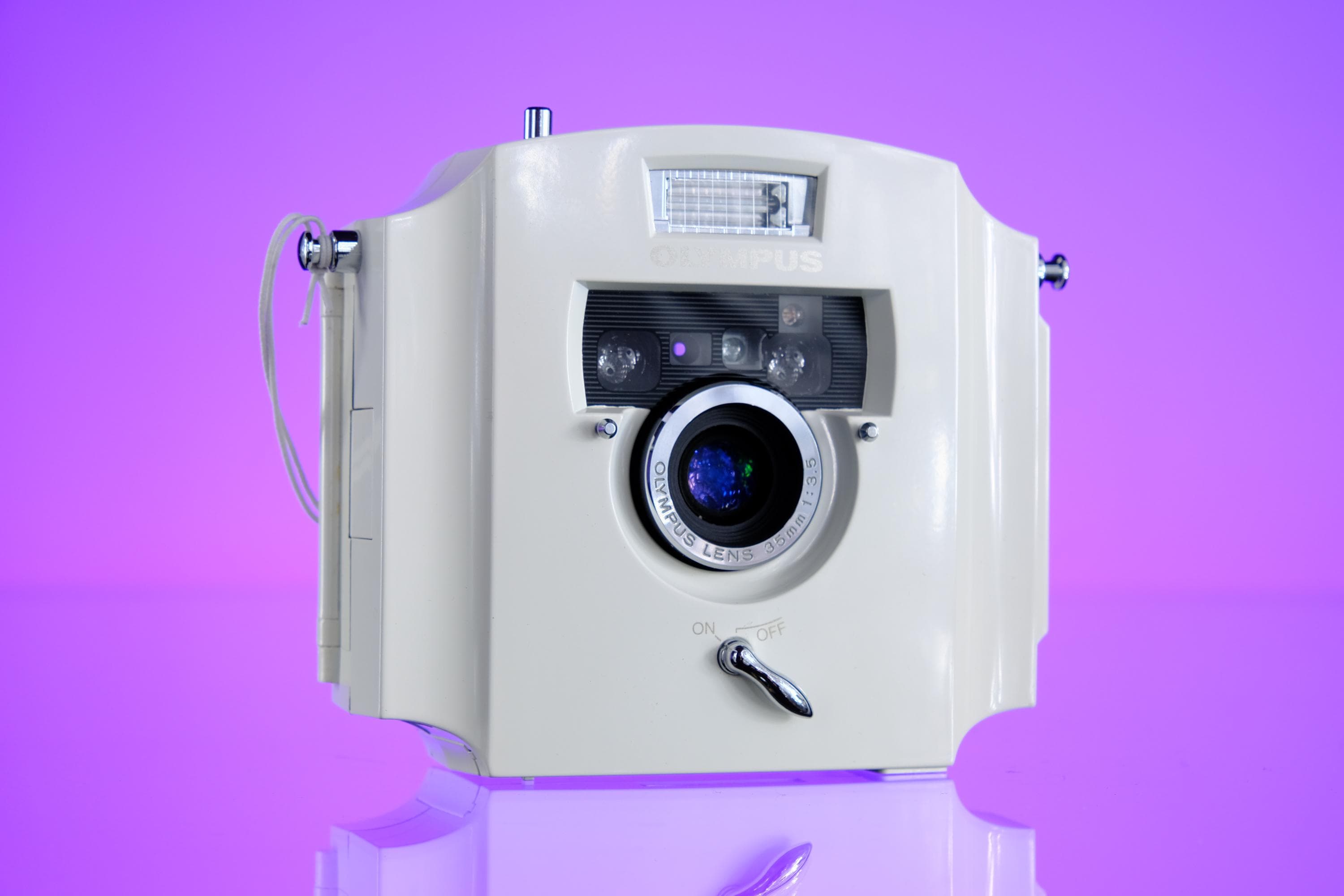 Olympus Ecru MJU 1 Infinity Stylus Alternative Fashion 35mm Point