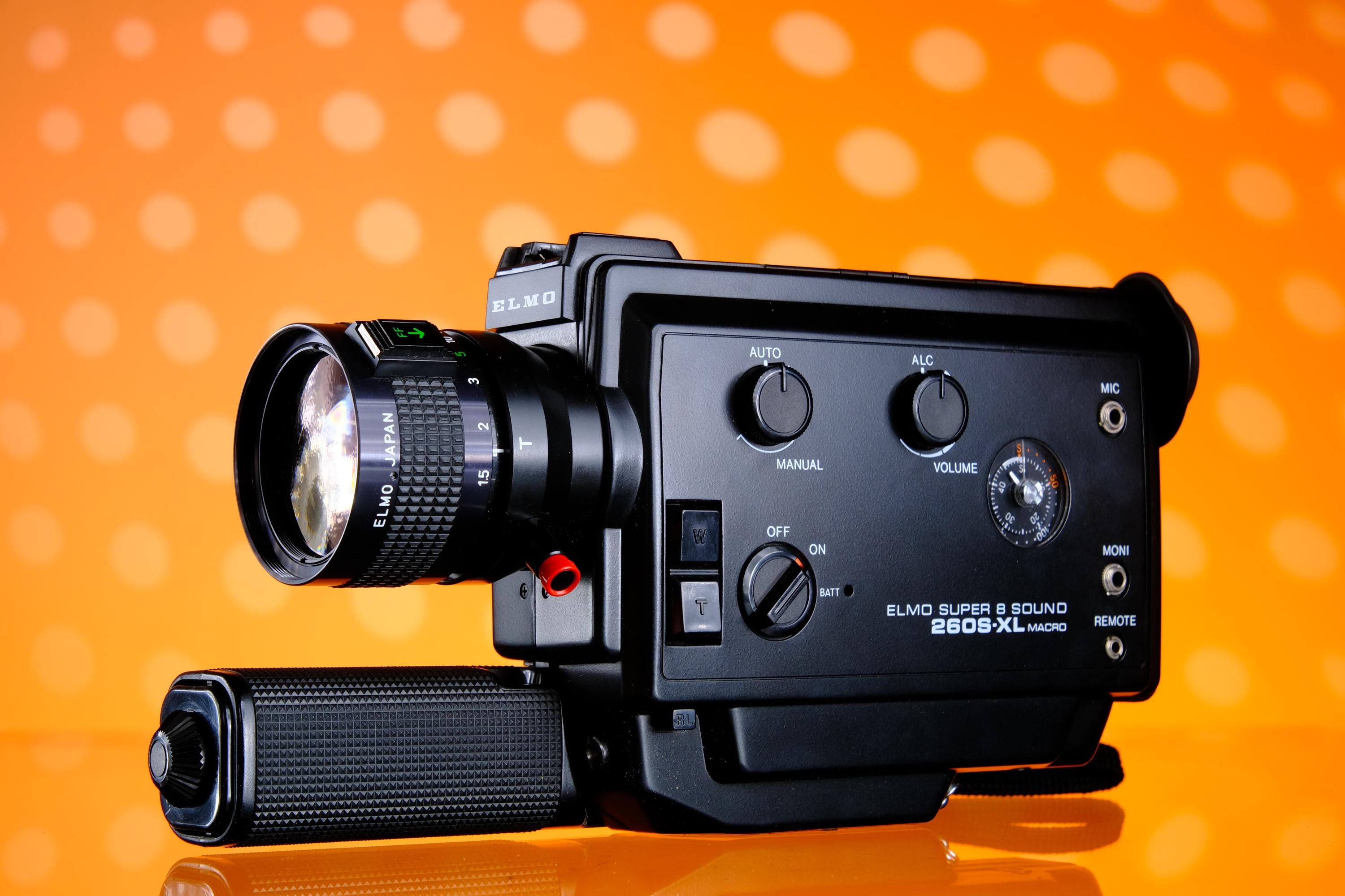 Elmo Super 8 Sound 260S-XL Macro 8mm Camera – Coastal Film Lab