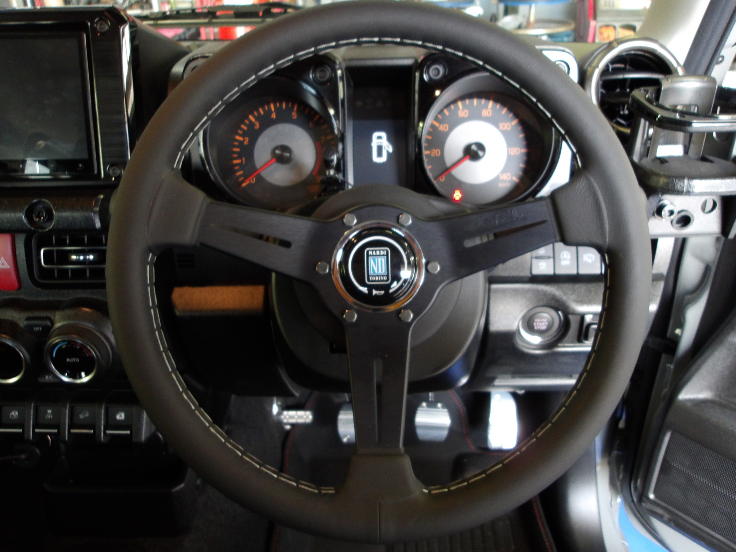 ナルディ クラッシックウッド ステアリング 当時物 ボス付き ナルディ