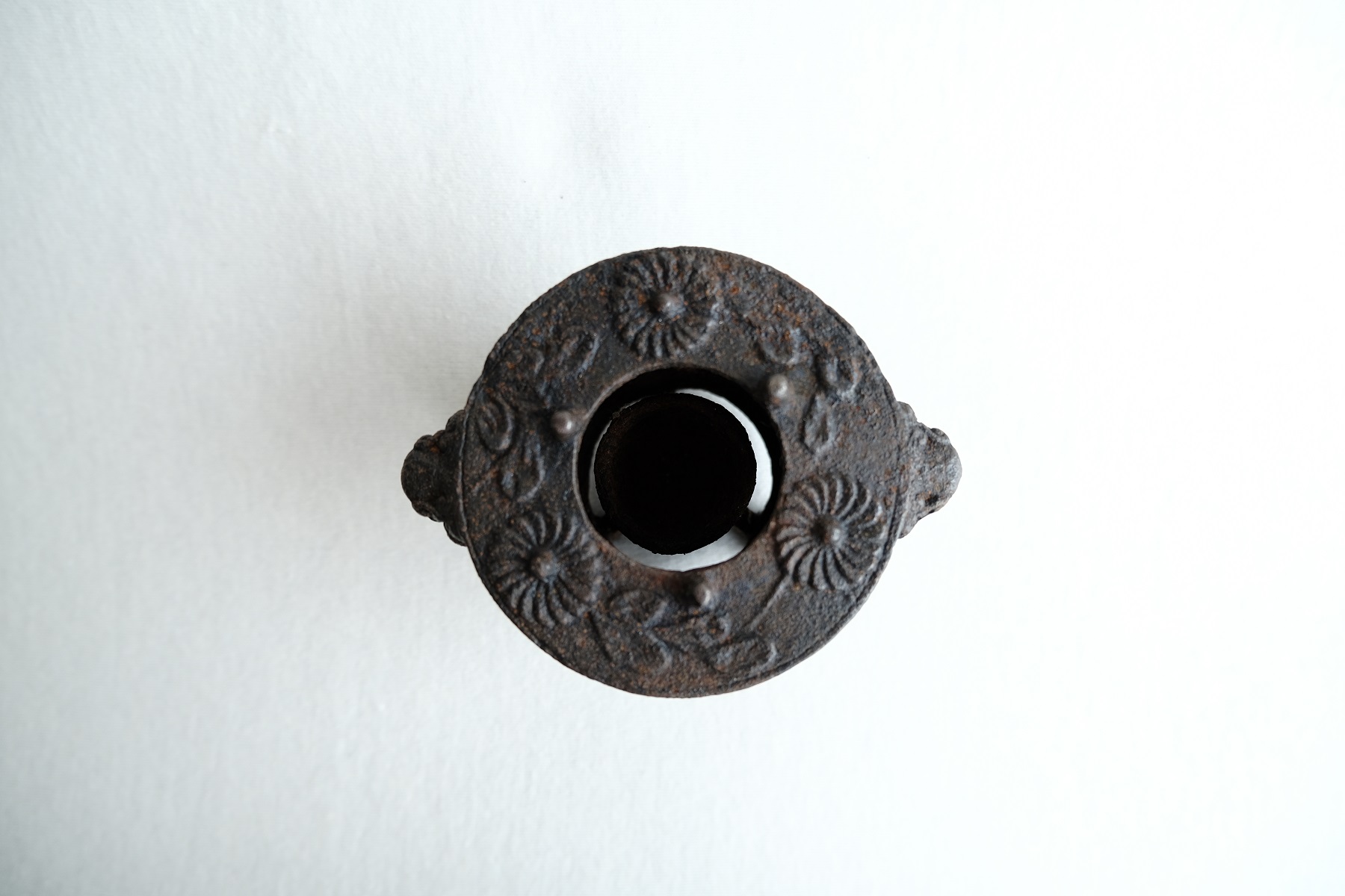 小さな涼炉 | ココロバエ 〜Cocorobae〜 アンティーク雑貨・骨董通販の