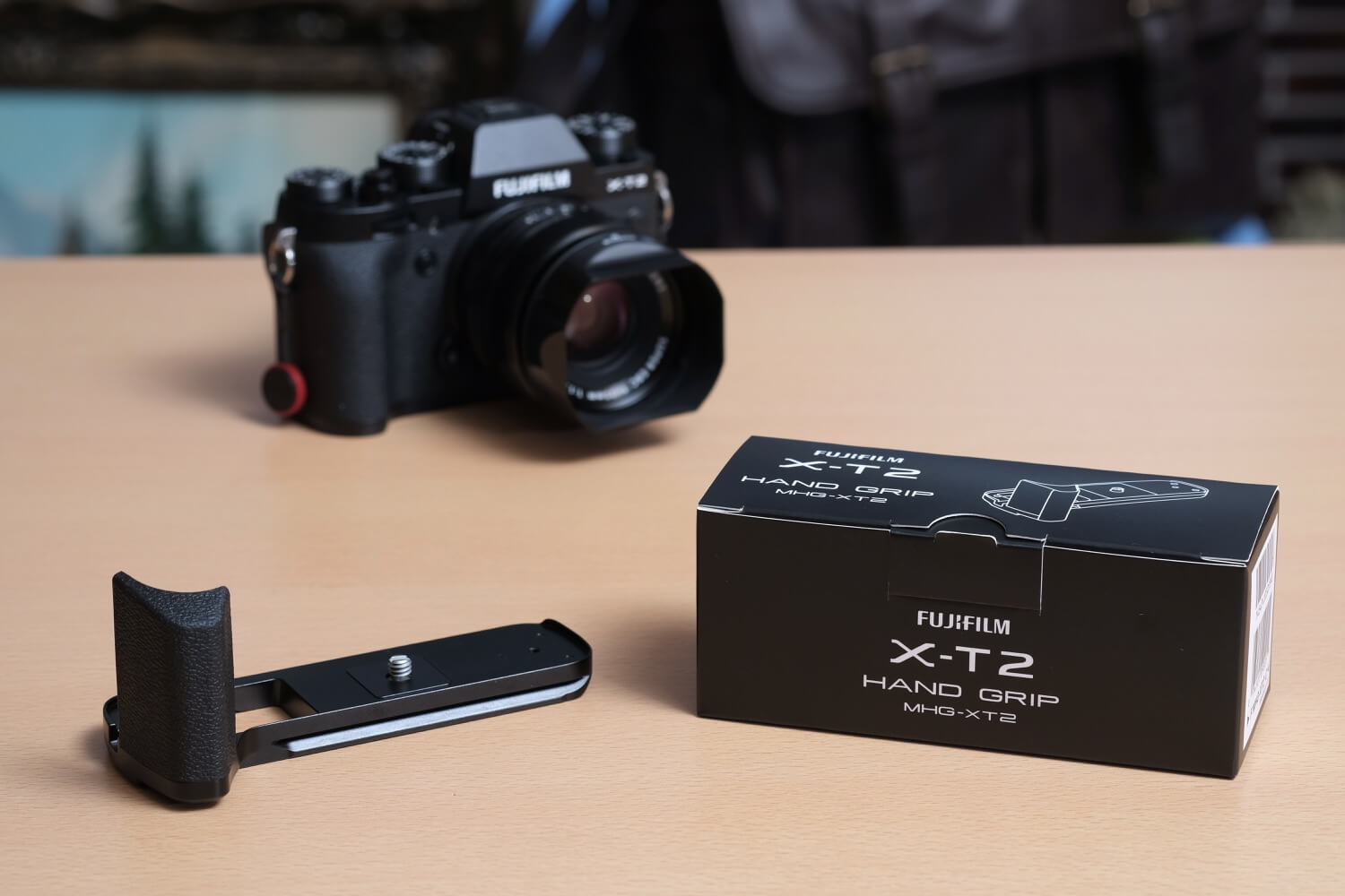 富士フイルムX-T2用のメタルハンドグリップ、MHG-XT2のレビュー | Cola