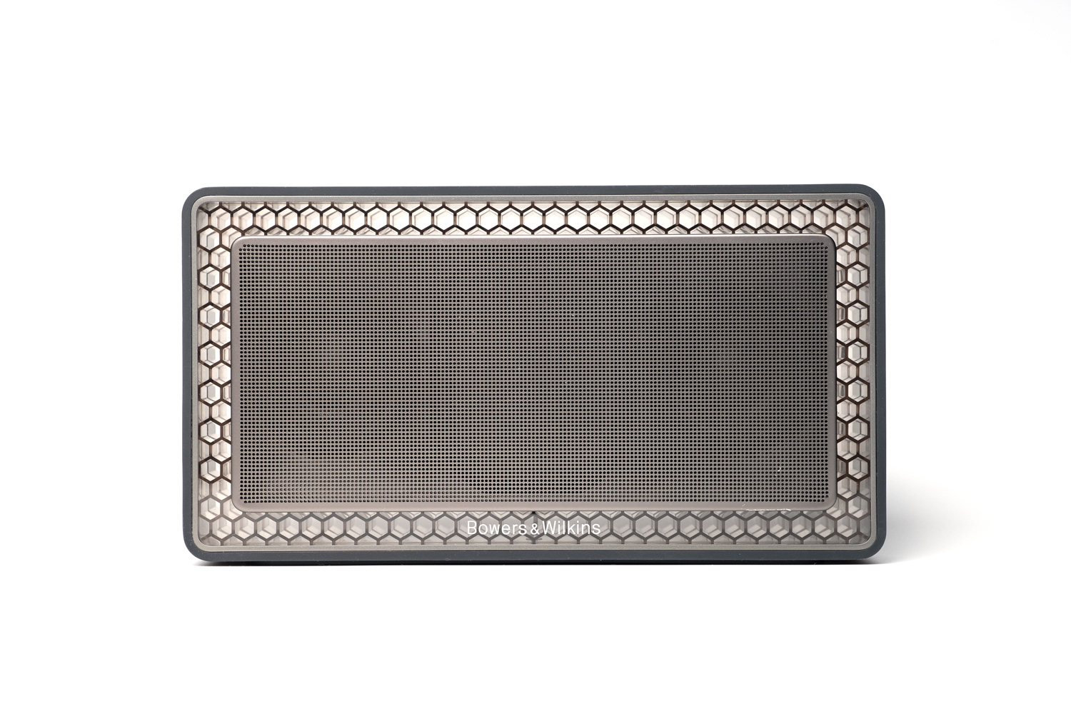 Bowers & Wilkins T7 レビュー！ 生々しい音がする高級Bluetooth