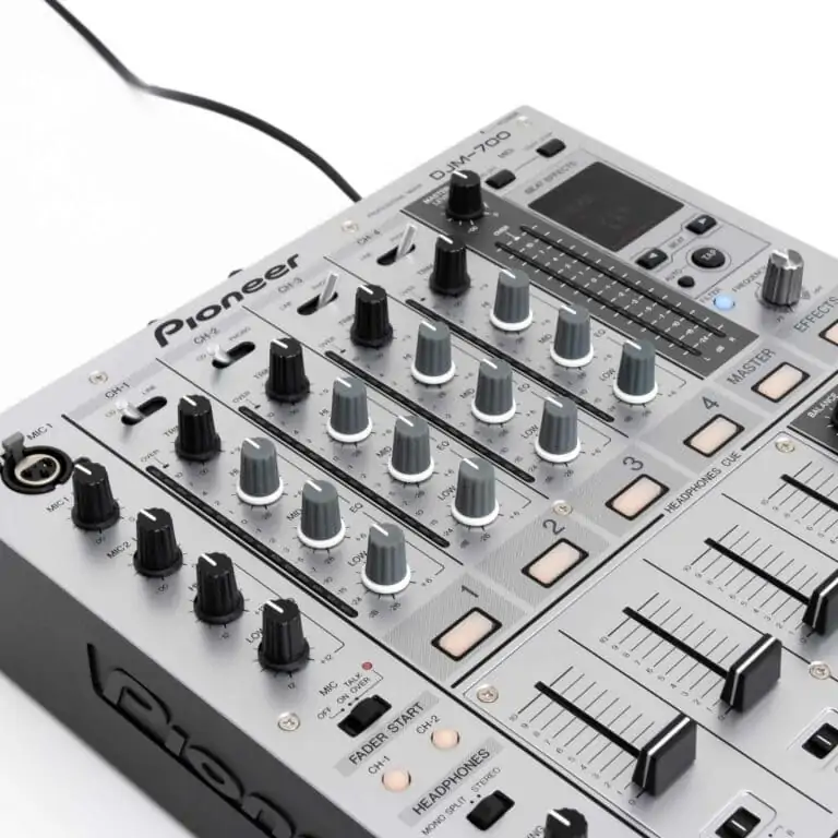 Pioneer DJ DJM 700 S | CSM - Cologne Street Market