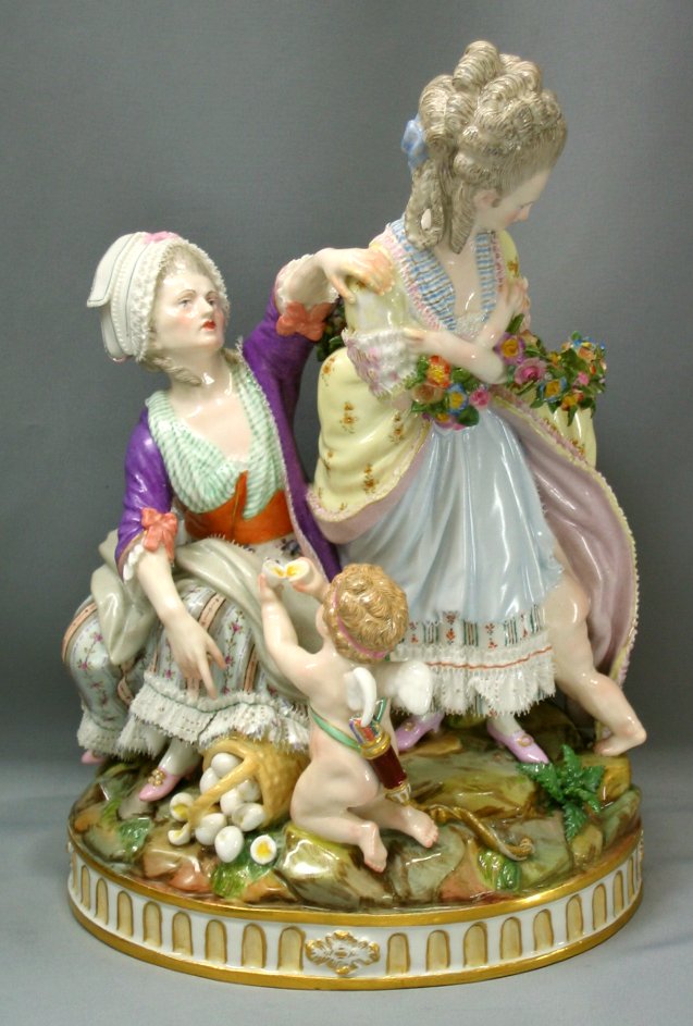 オークション “ザ・コノサーズ” ／ Lot2986 マイセン フィギュア（人形