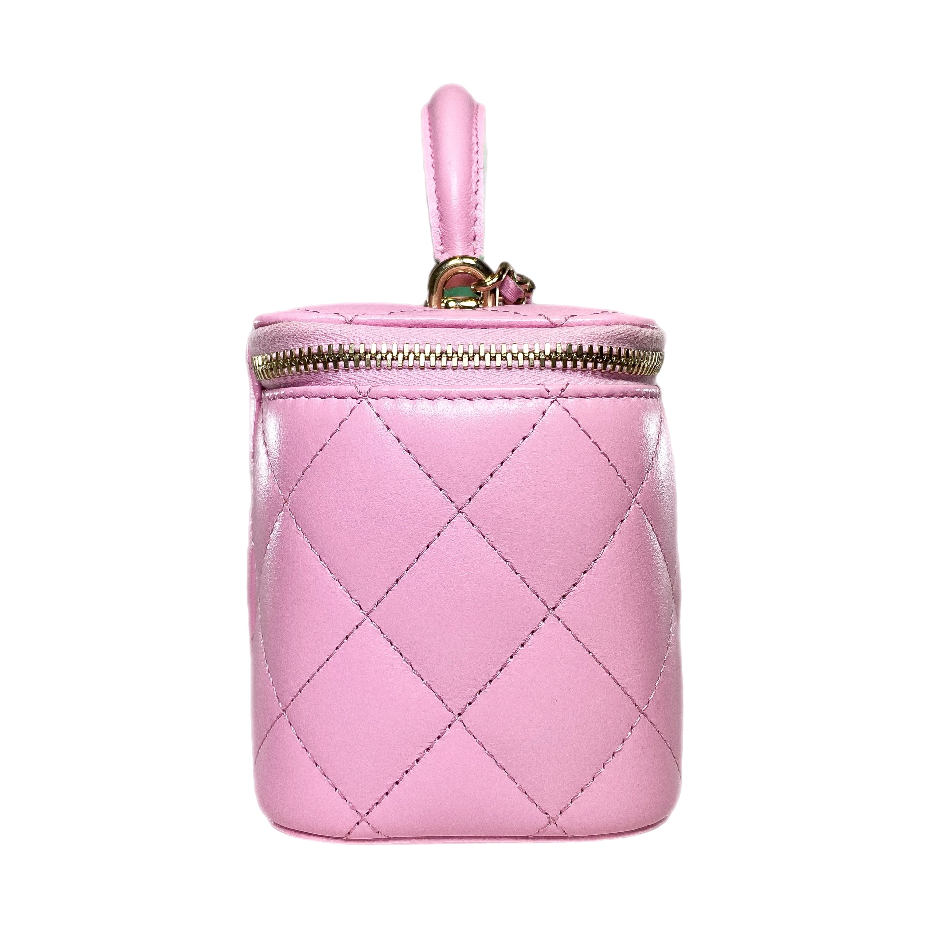 Chanel Pink Mint Green Vanity Case – Consign of the Times ™