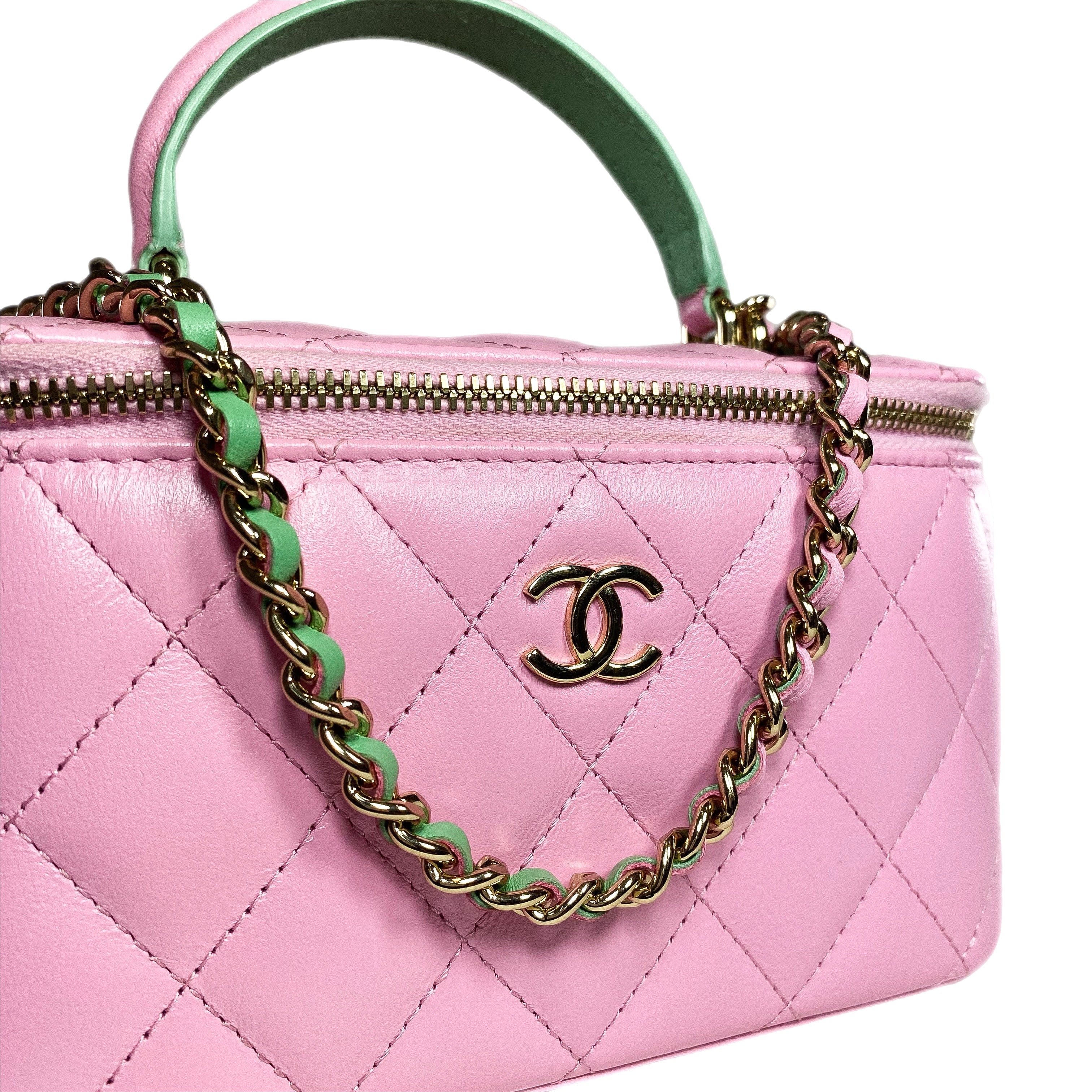Chanel Pink Mint Green Vanity Case – Consign of the Times ™
