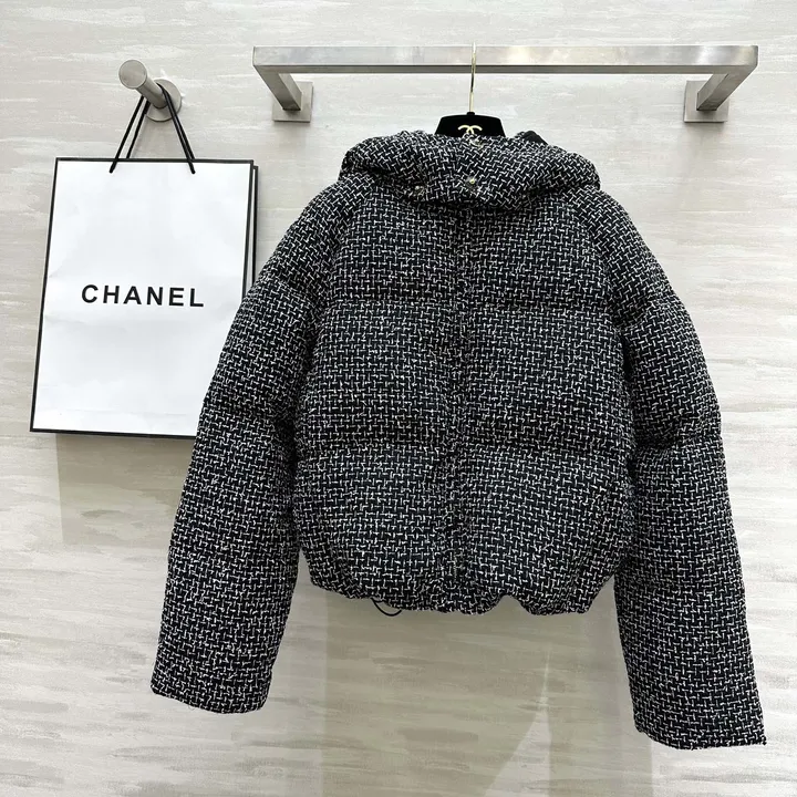 上品 シャネル ダウンジャケットフード付き レディース サイズ 高级
