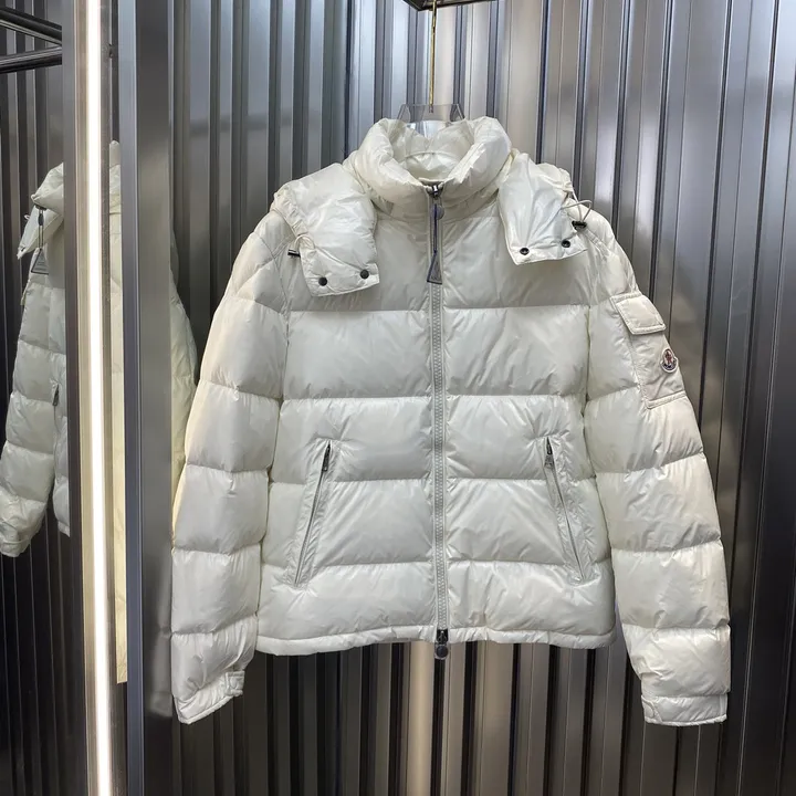 モンクレール マヤ MAYA ショート ダウンジャケット ホワイト 白