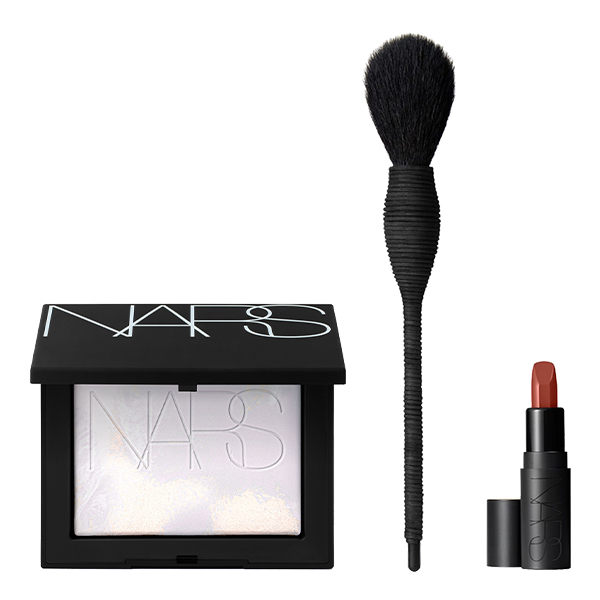 cosme SHOPPING限定】プリズマ&ブラシキット(ヤチヨ カブキブラシ