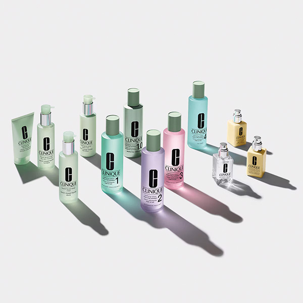 ドラマティカリー ディファレント オイルフリー ジェル / クリニーク