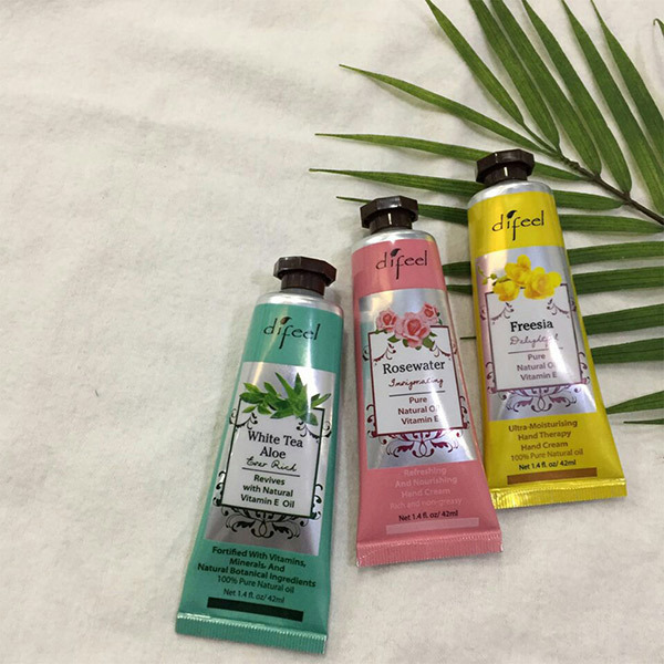 カップルセット23 ナチュラル ハンドクリーム ラクシャリー / Difeel