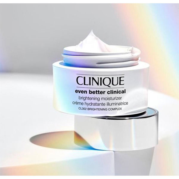 イーブン ベター ブライト モイスチャー クリーム / クリニーク